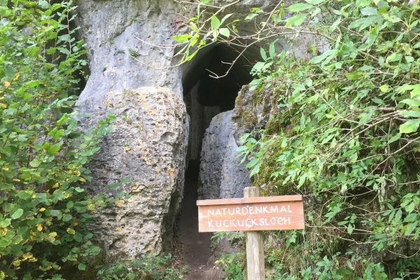 pl-img-4405-naturdenkmal-kuckucksloch-naturkundlicher-marlenedess477F7694-065E-16D3-F02E-9951829313DB.jpg